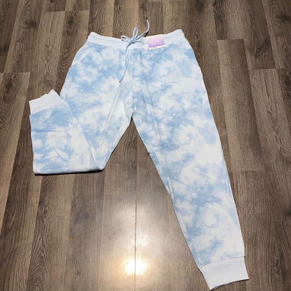 Womens joggers - Picture 1 of 2